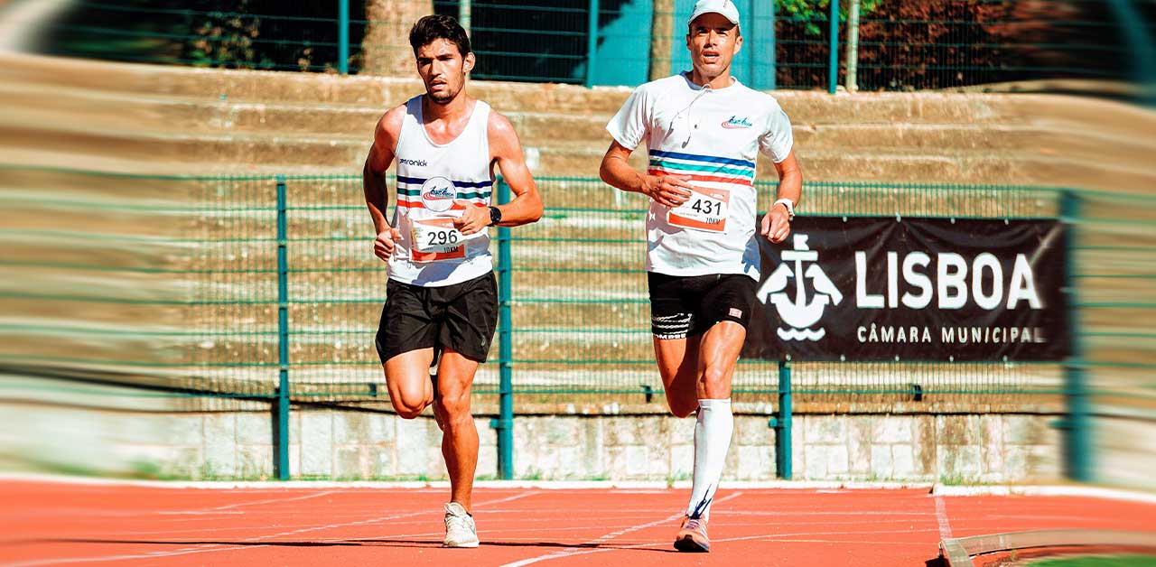 Group of people running